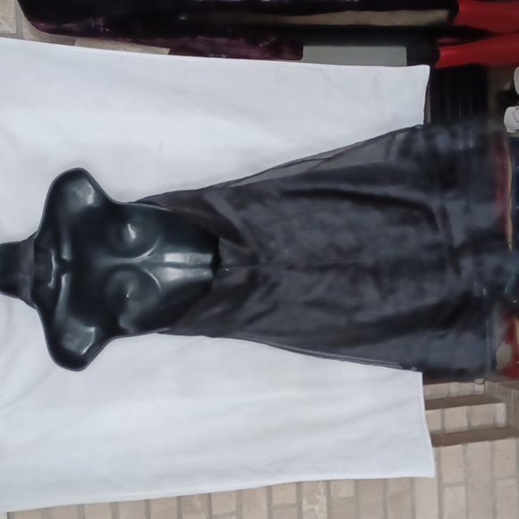 NWT David's Bridal Halter Satin Tea-length Black Bridesmaid/Mob Dress - Picture 4 of 6